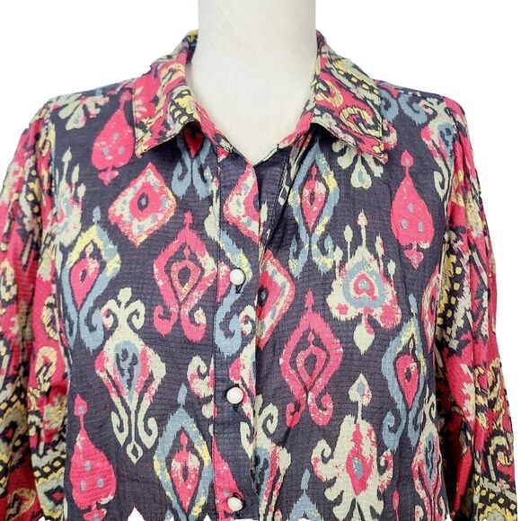 Forever That Girl Anthropologie Top M Red Multi Southwestern Aztec Button Blouse - Picture 2 of 8